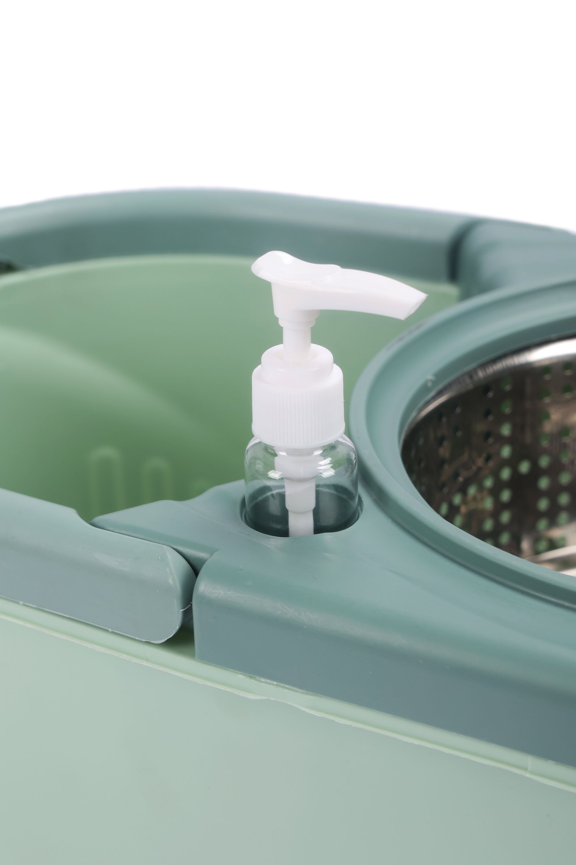 Wischmopp mit Eimer mint