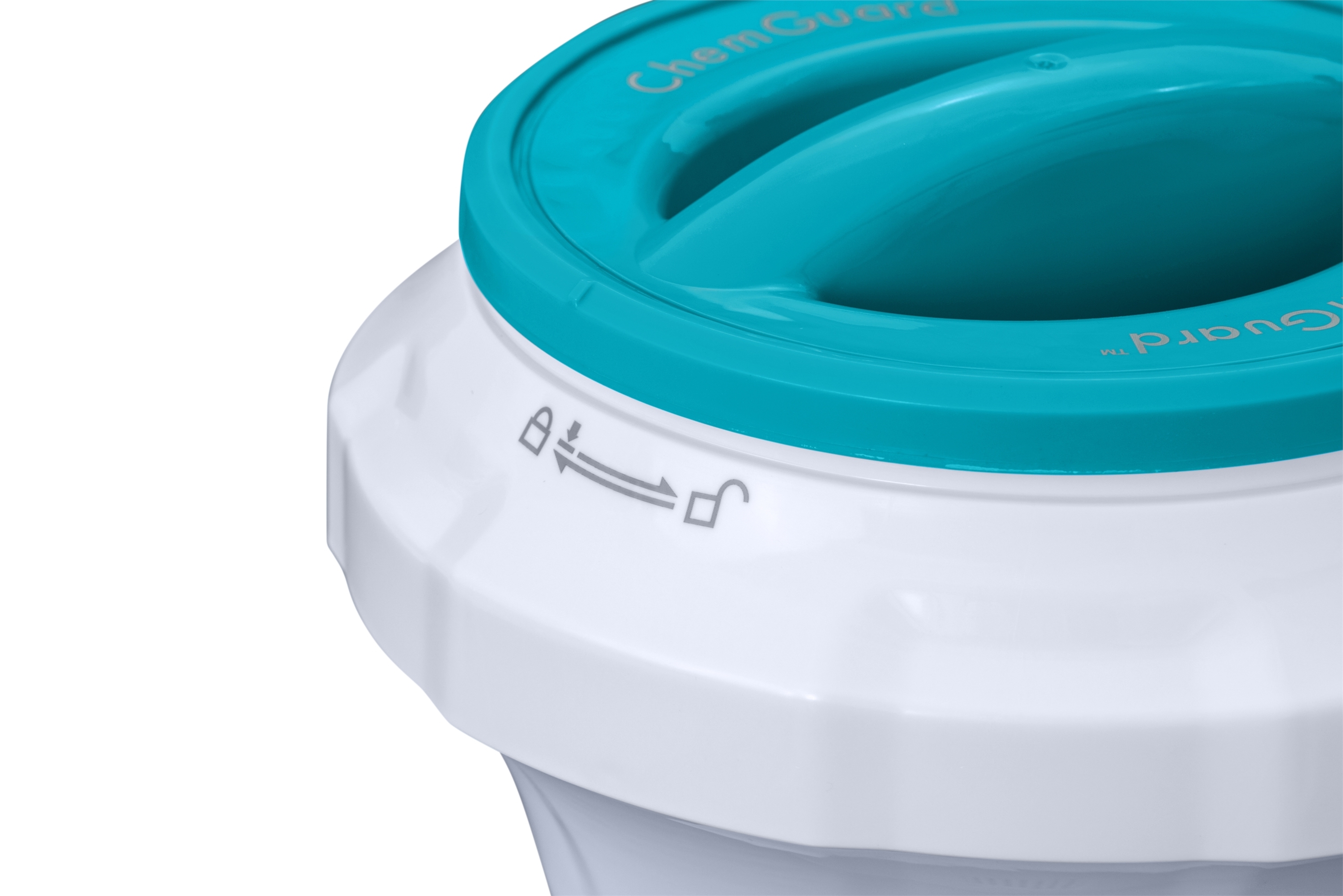 Chemikalienschwimmer mit ChemGuard Schutz