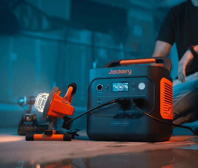 Jackery Explorer 2000 v2 Portable Power Station