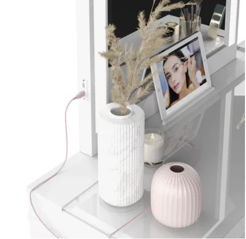 Tresanti Alexandra dressing table with LED lighted mirror