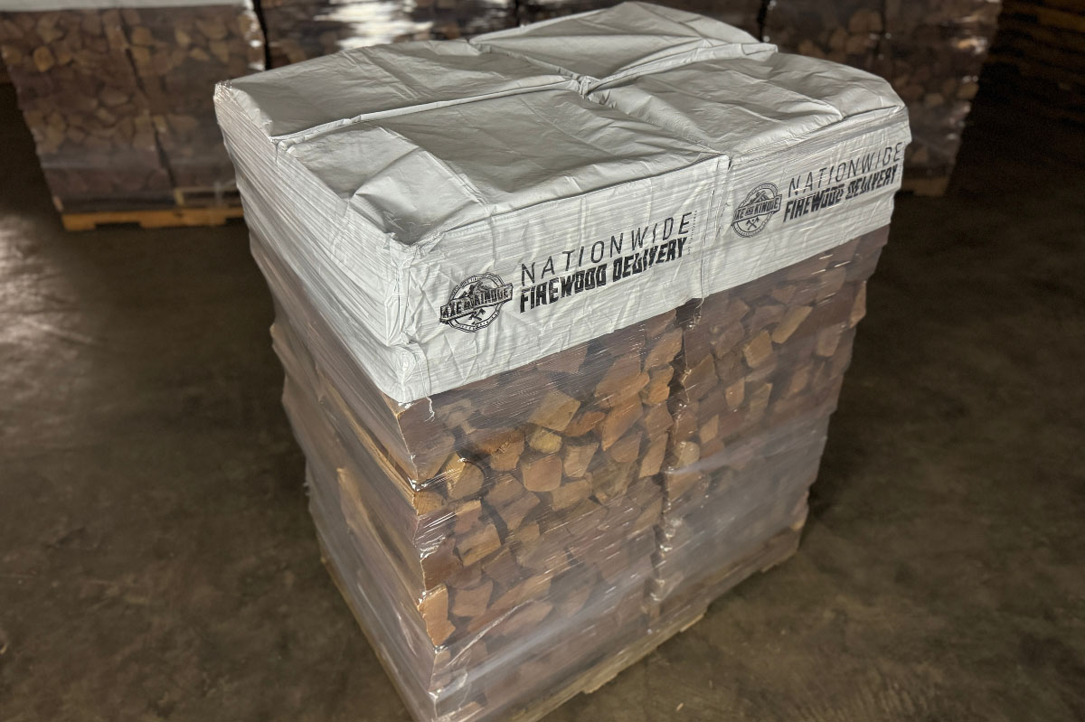 AXE AND KINOLE 4-Stack | Mixed Hardwood Firewood