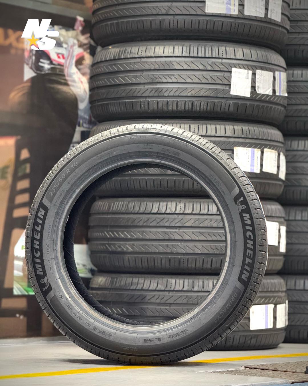 2025 Michelin Primacy 4 Full size
