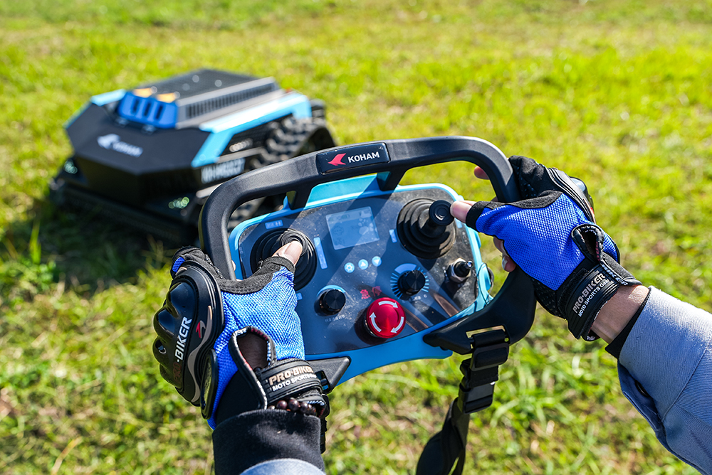 KOHAM KHLM2427B THE RC MOWER BUILT FOR EXTREMES