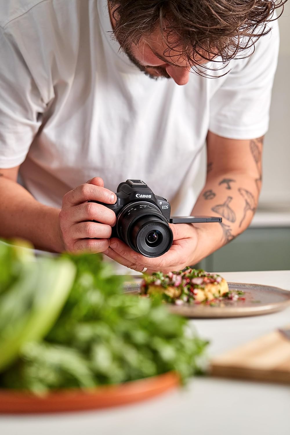 Canon EOS R50 System Camera + RF-S 18-45mm is STM Lens - Mirrorless Digital Camera with Autofocus