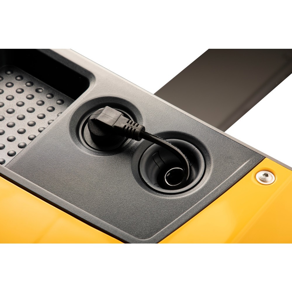 Jungheinrich EJE M15 electric pallet truck, load capacity 1,500 kg, fork length 1,150 mm