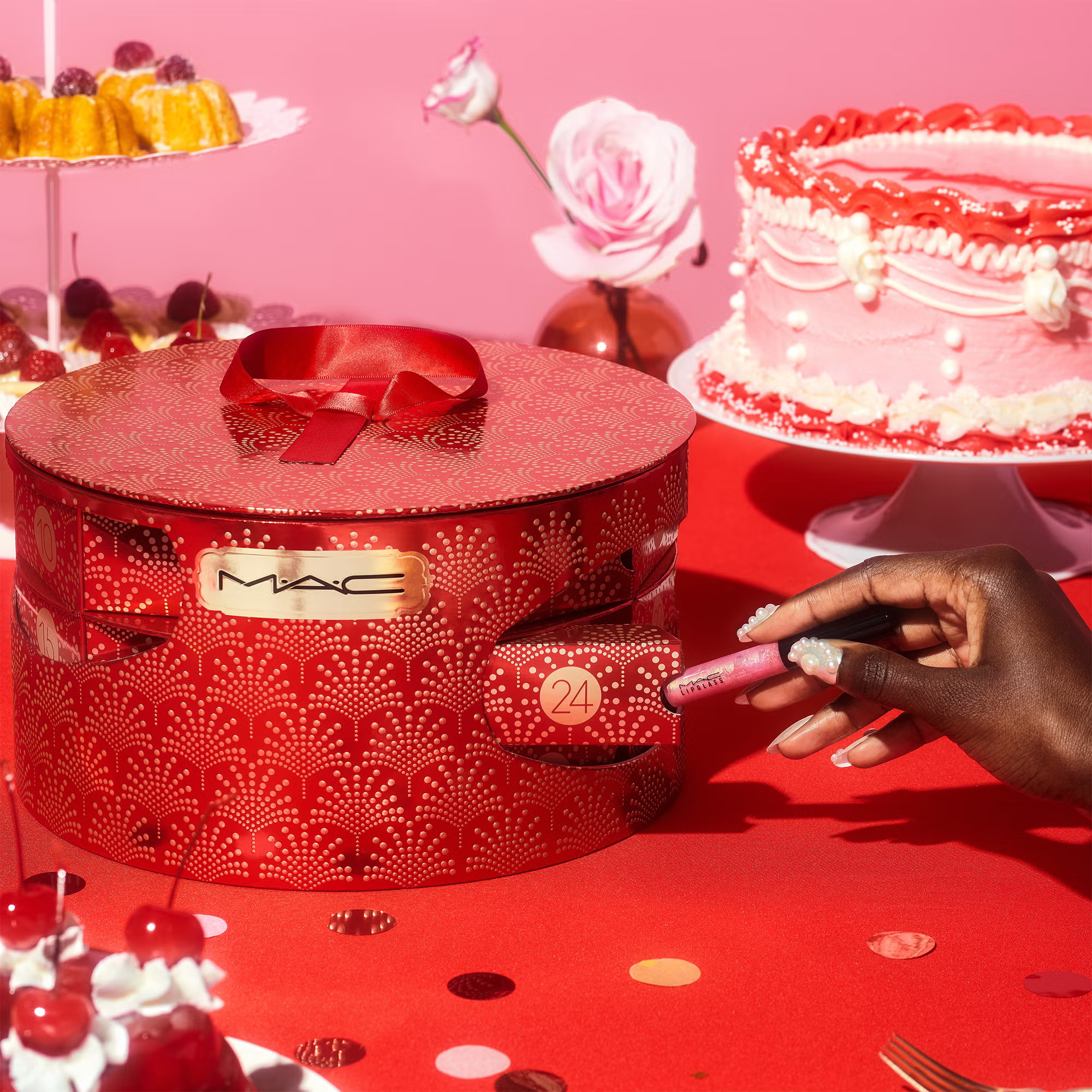 MAC Bursting with Surprises Advent Calendar