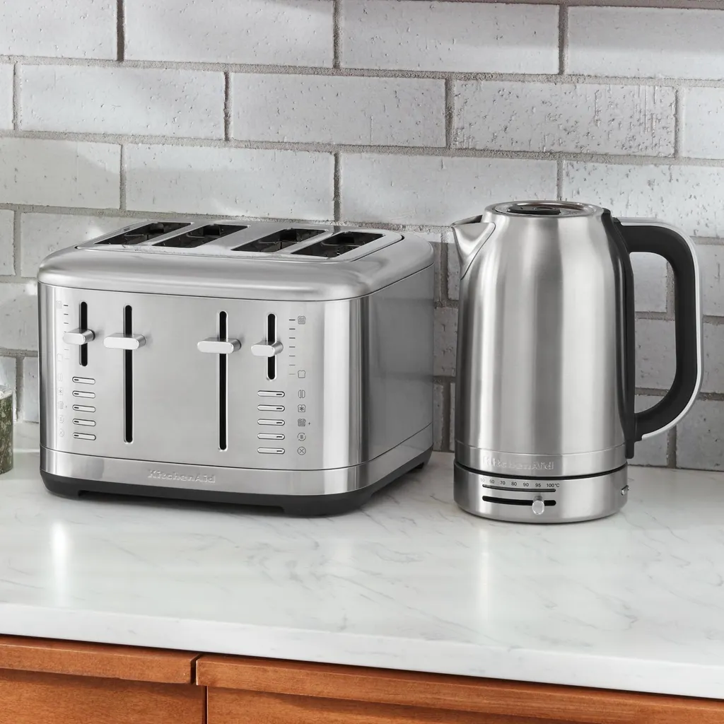 KitchenAid Grille-pain 4 tranches Artisan 5KMT4109, Couleur:Acier inoxydable / Métal brossé