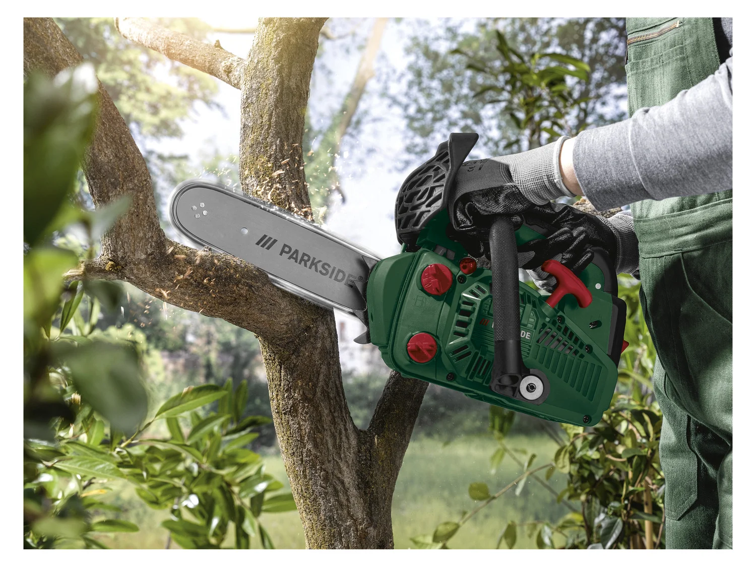PARKSIDE® PBBPS 700 A1 Petrol Chainsaw, 700W Top Handle Pruning Saw