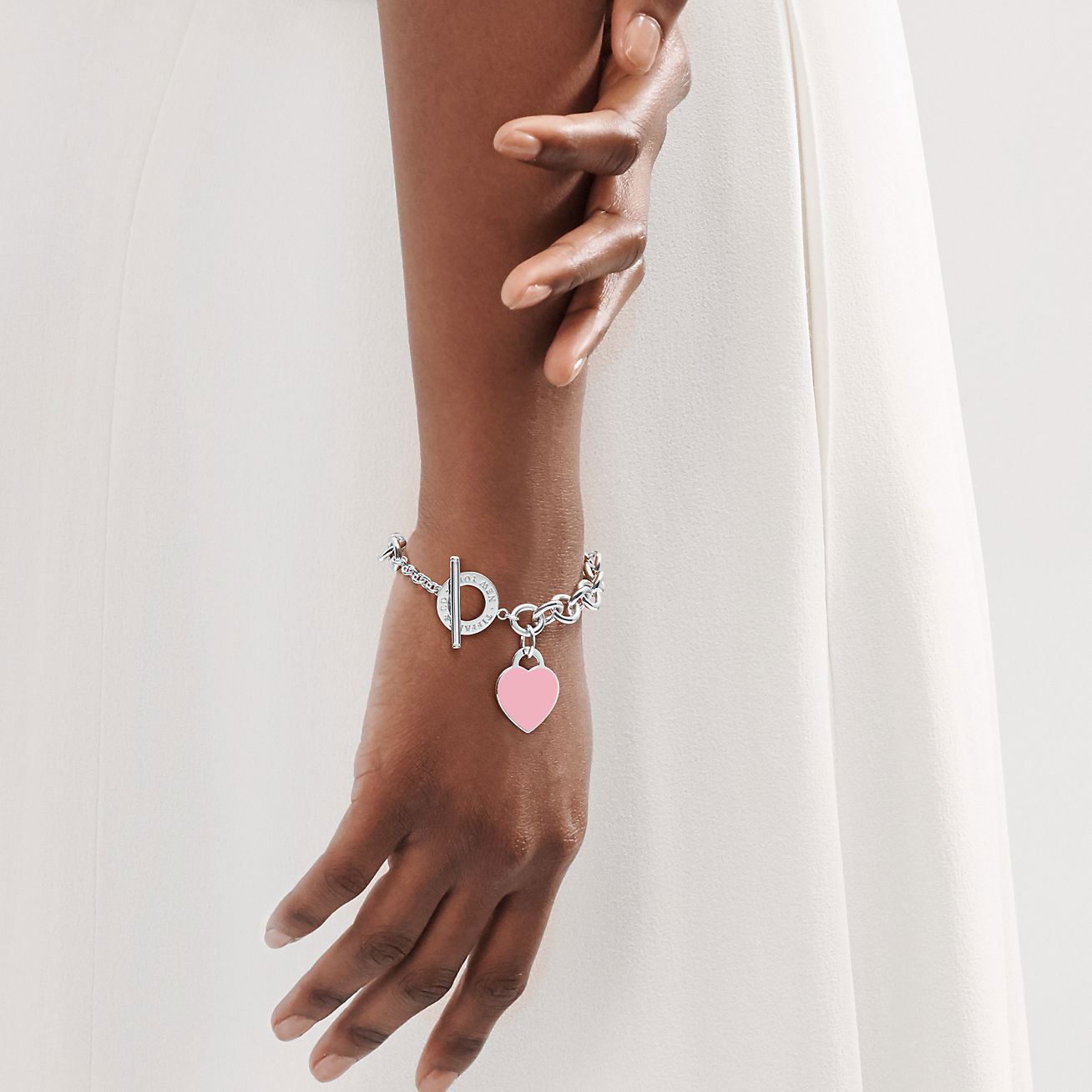 Tiffany & Co. Return to  Pink Heart Tag Toggle Bracelet in Silver