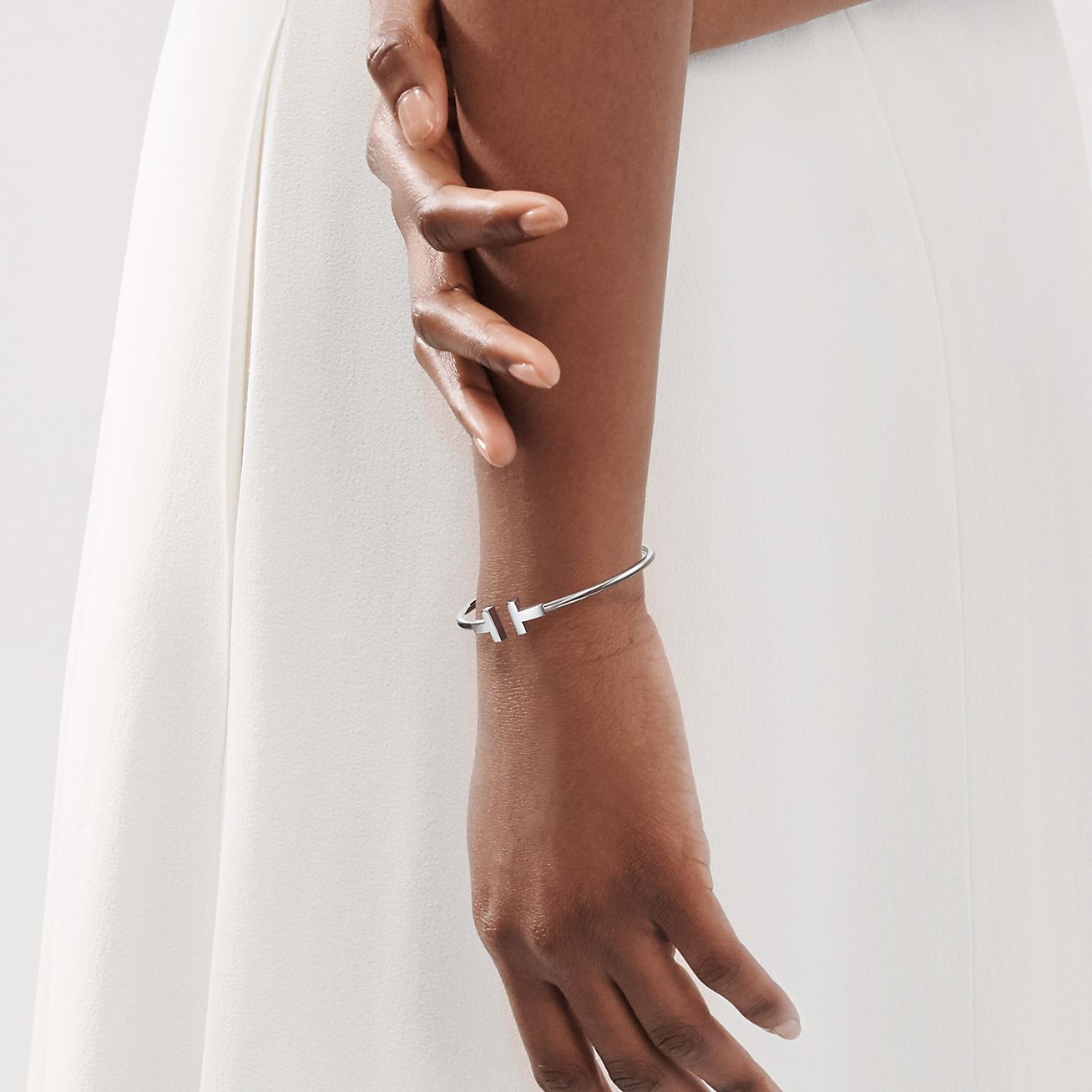 Tiffany & Co. T Narrow Wire Bracelet in 18k White Gold