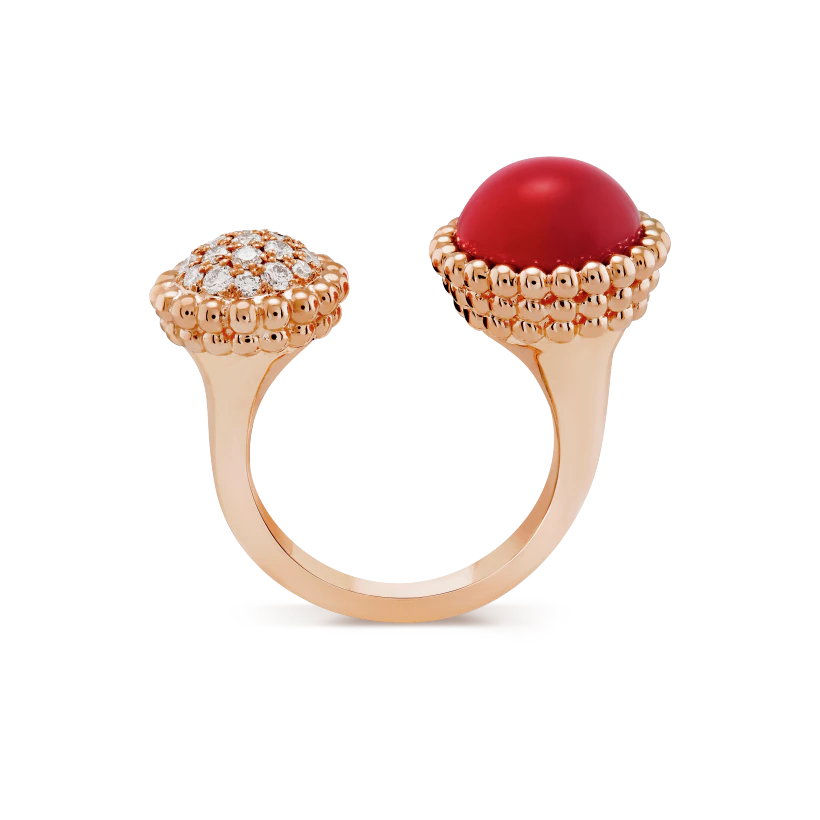 Van Cleef & Arpels Perlee couleurs Between the Finger ring