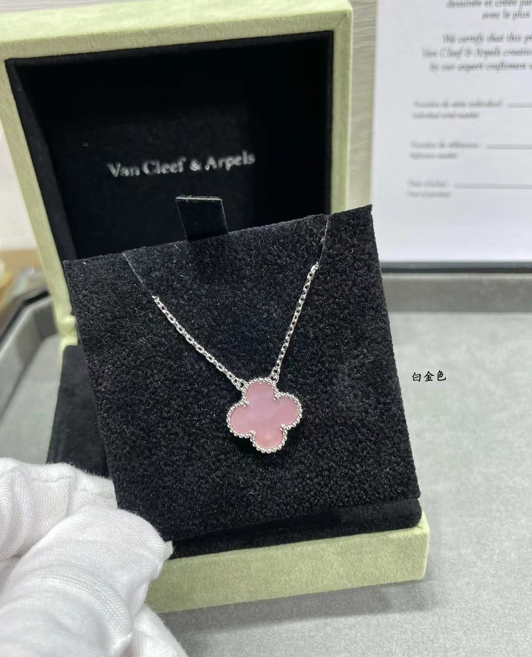 Vintage red necklace