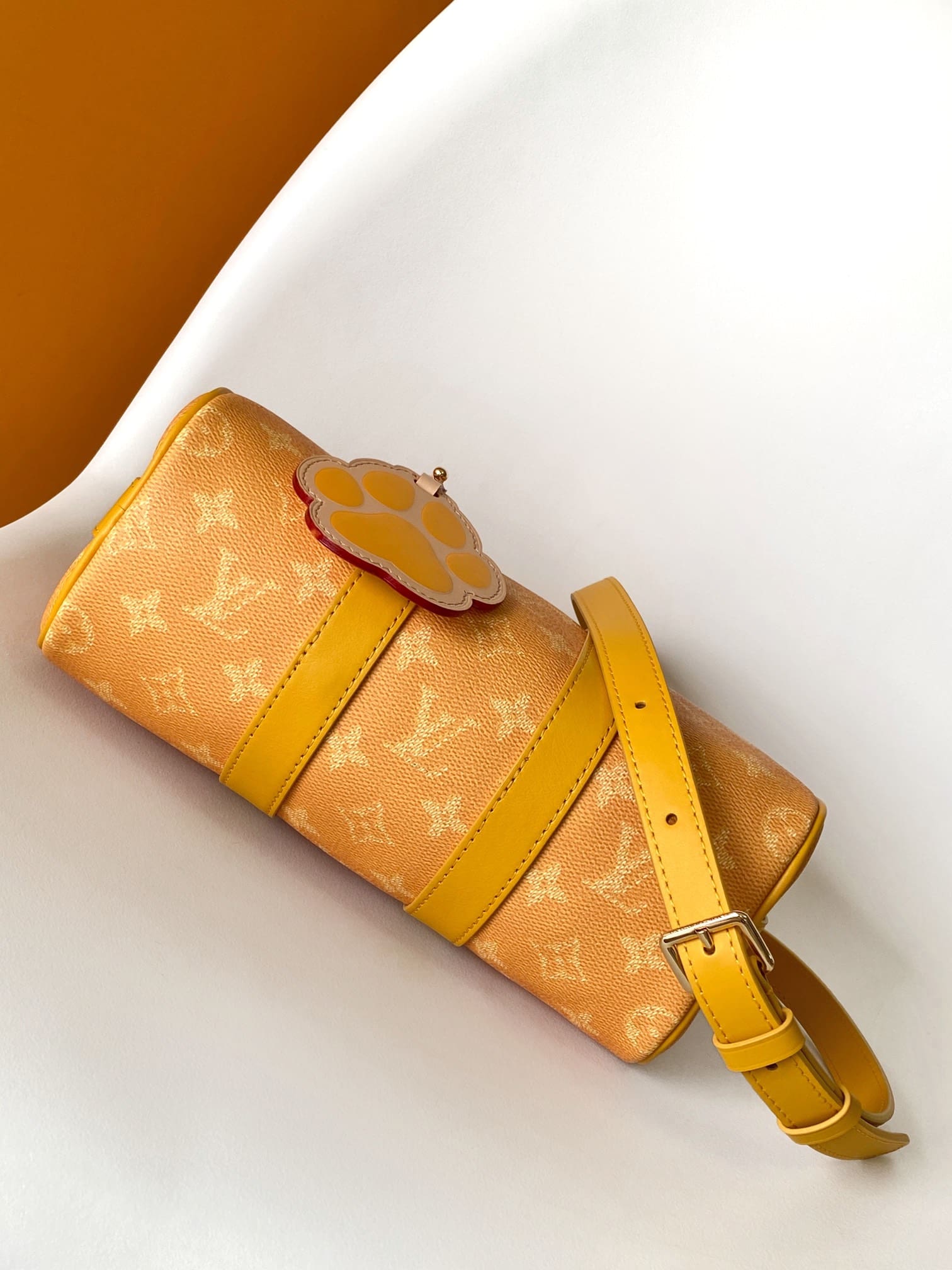 Louis Vuitton M13166 Keepall Bandoulière 25