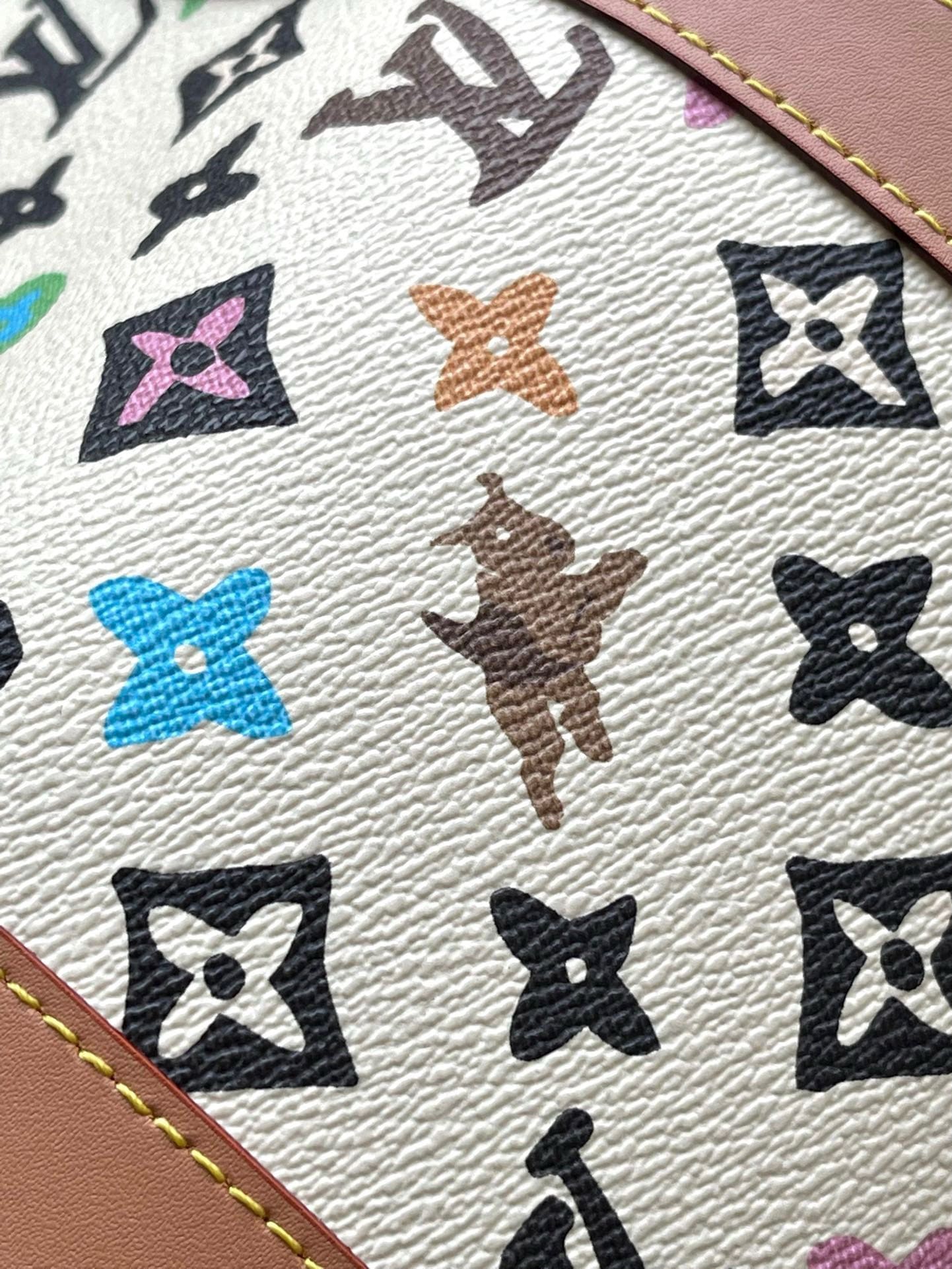 Louis Vuitton M25233 Keepall Bandoulière 45