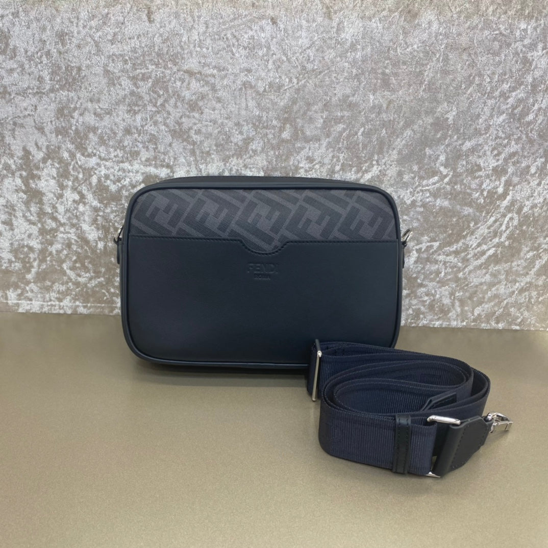 Fendi  Camera case Bag