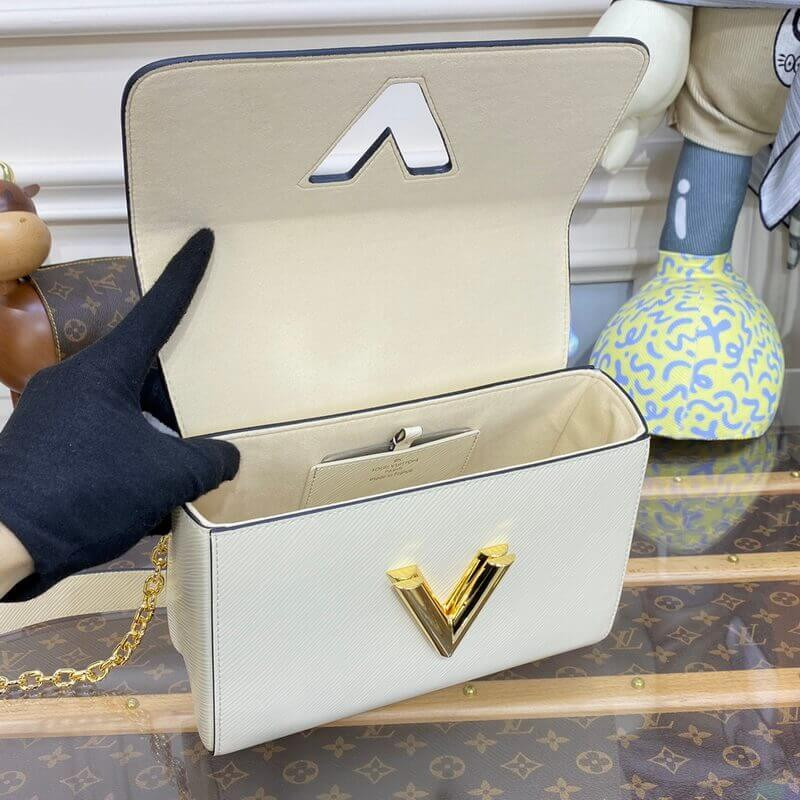 Louis Vuitton Twist MM M21111