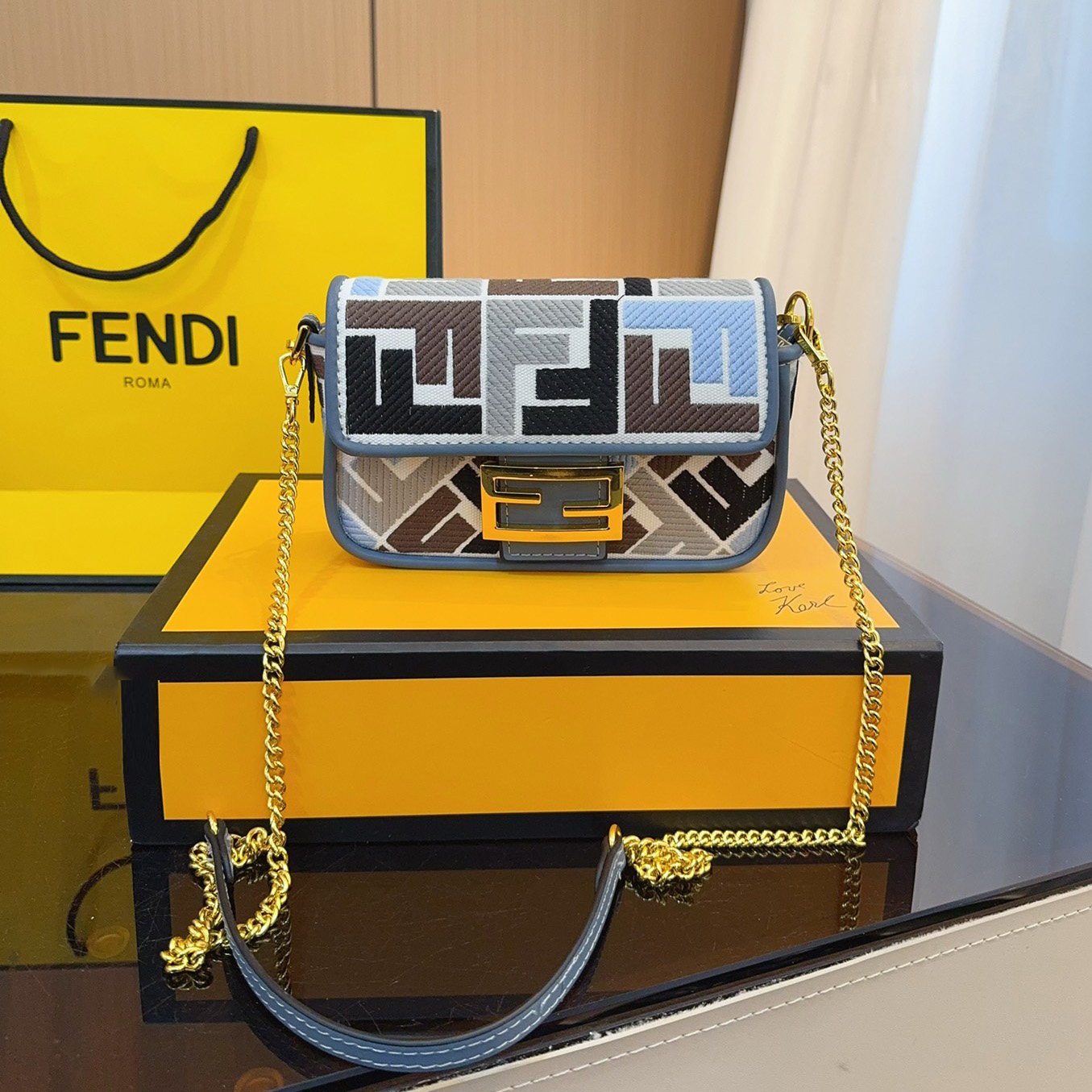 Fendi Baguette Mini