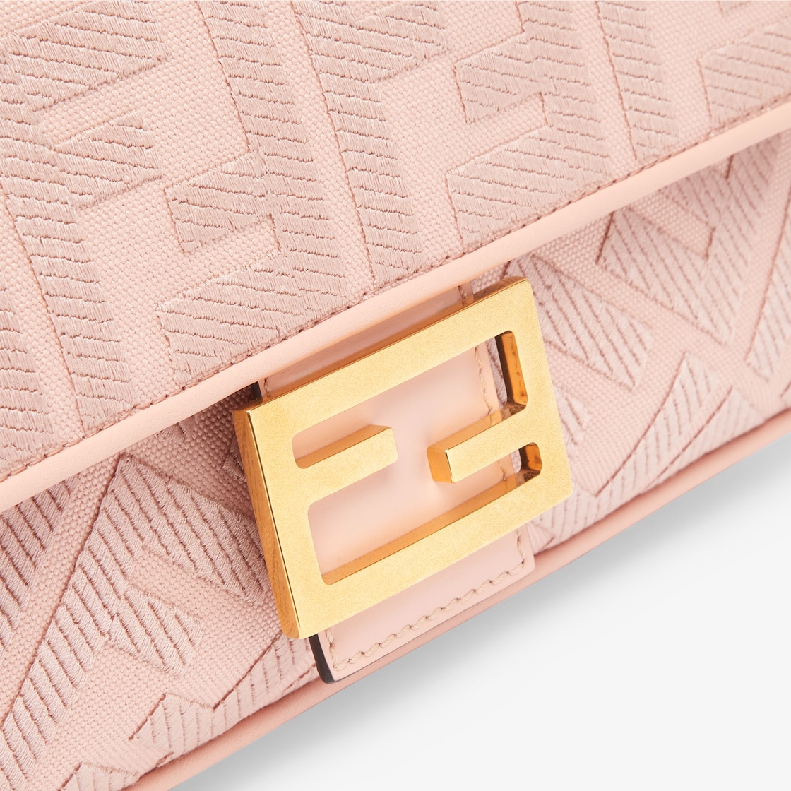 Fendi Baguette Medium