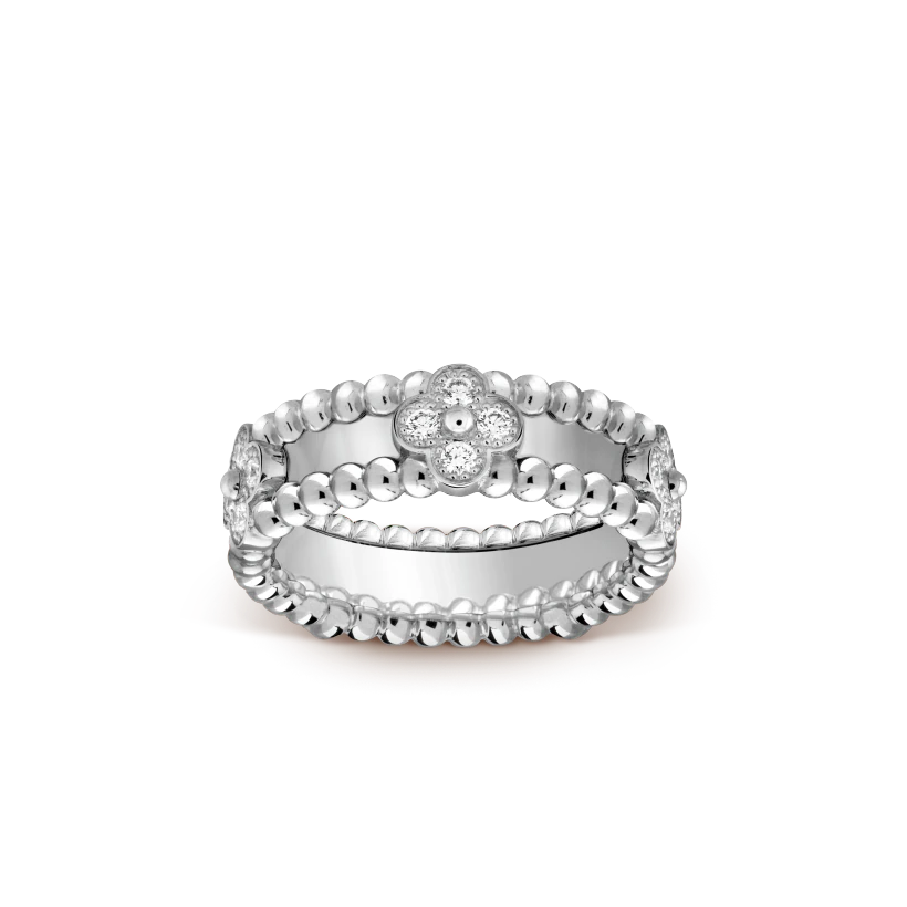 Van Cleef & Arpels Perlee sweet clovers ring