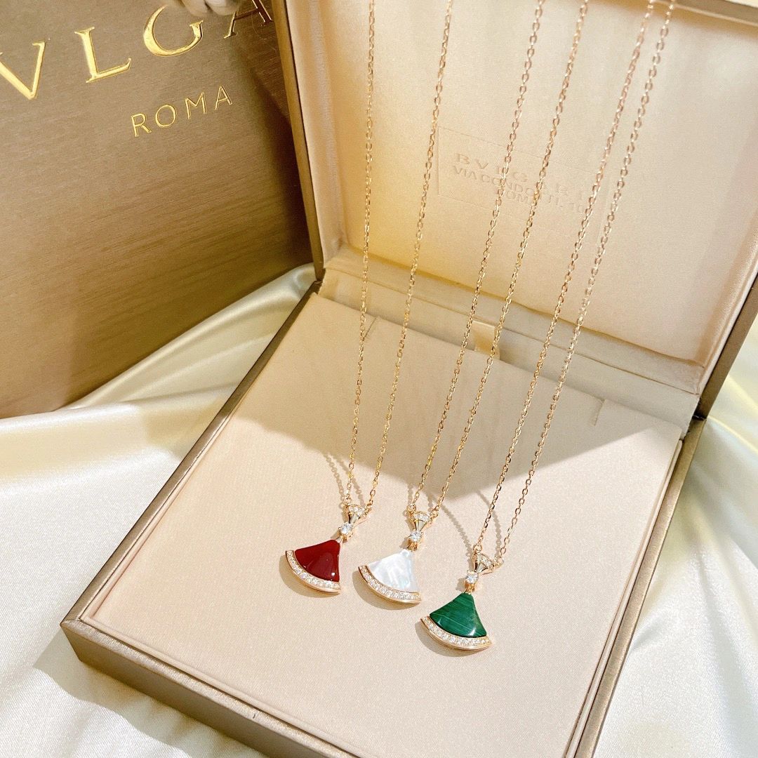 Bvlgari Divas' Dream Necklace