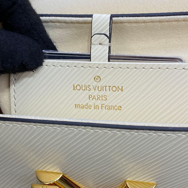Louis Vuitton Twist MM M21111