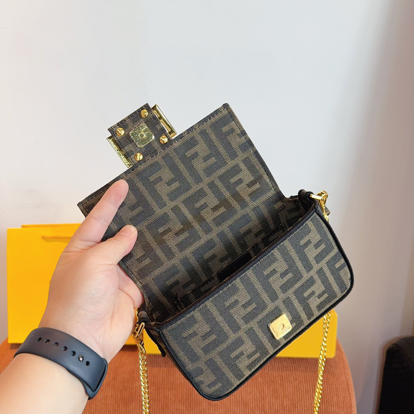 Fendi Baguette Mini