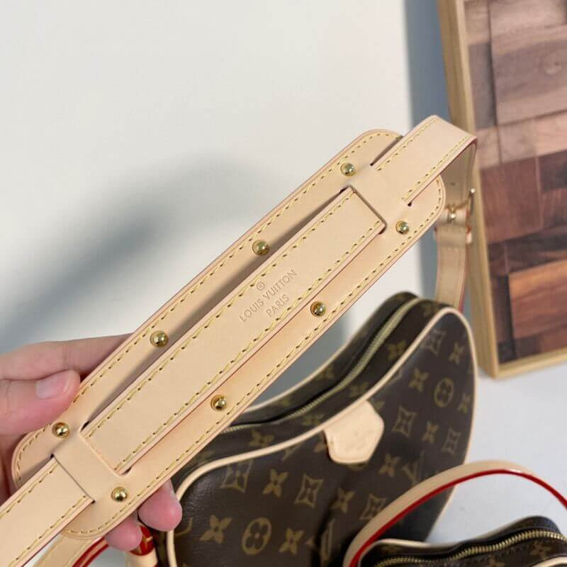 Louis Vuitton Monogram Canvas Croissant MM M46828