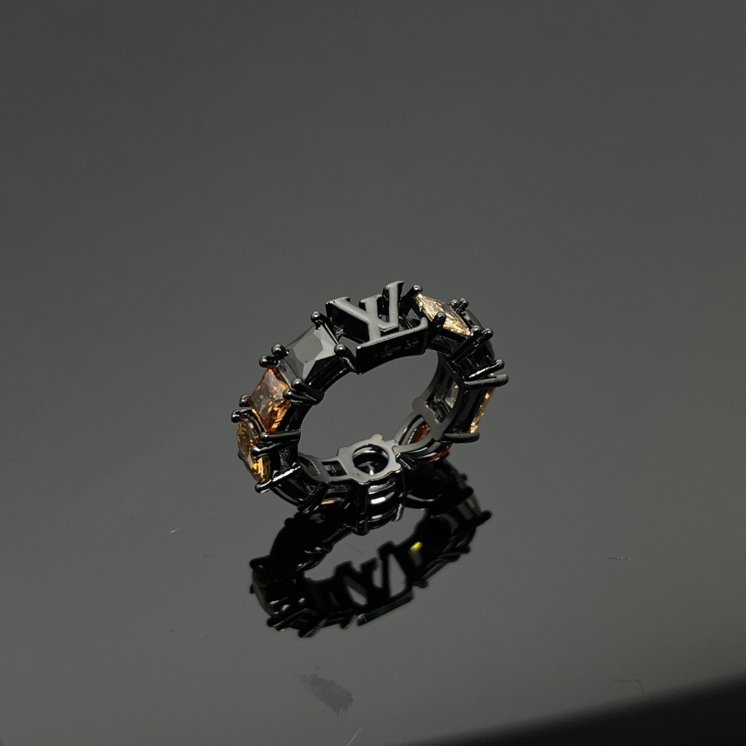 Louis Vuitton Light Ring