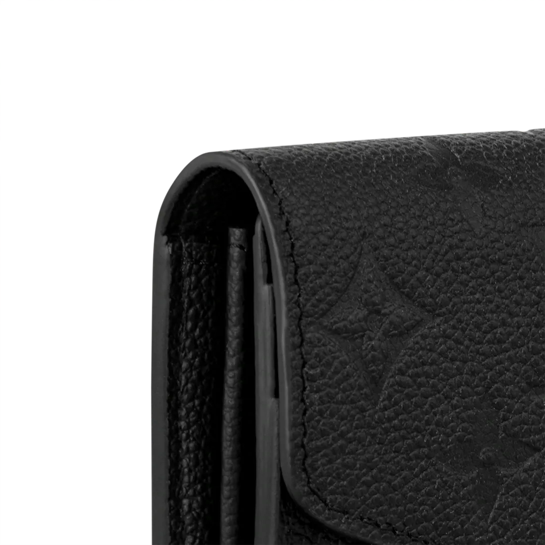 M82257 Sarah Wallet