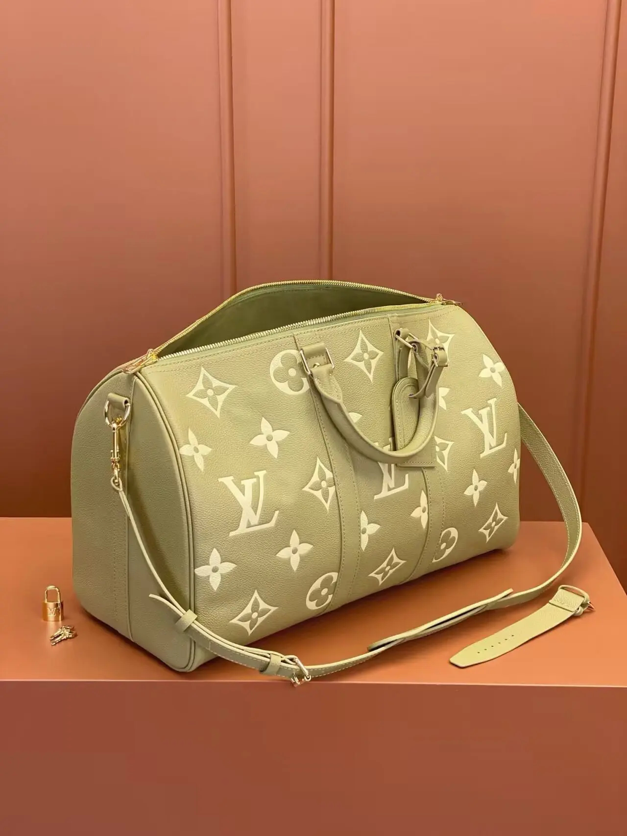 Louis Vuitton M46671 Keepall Bandoulière 45