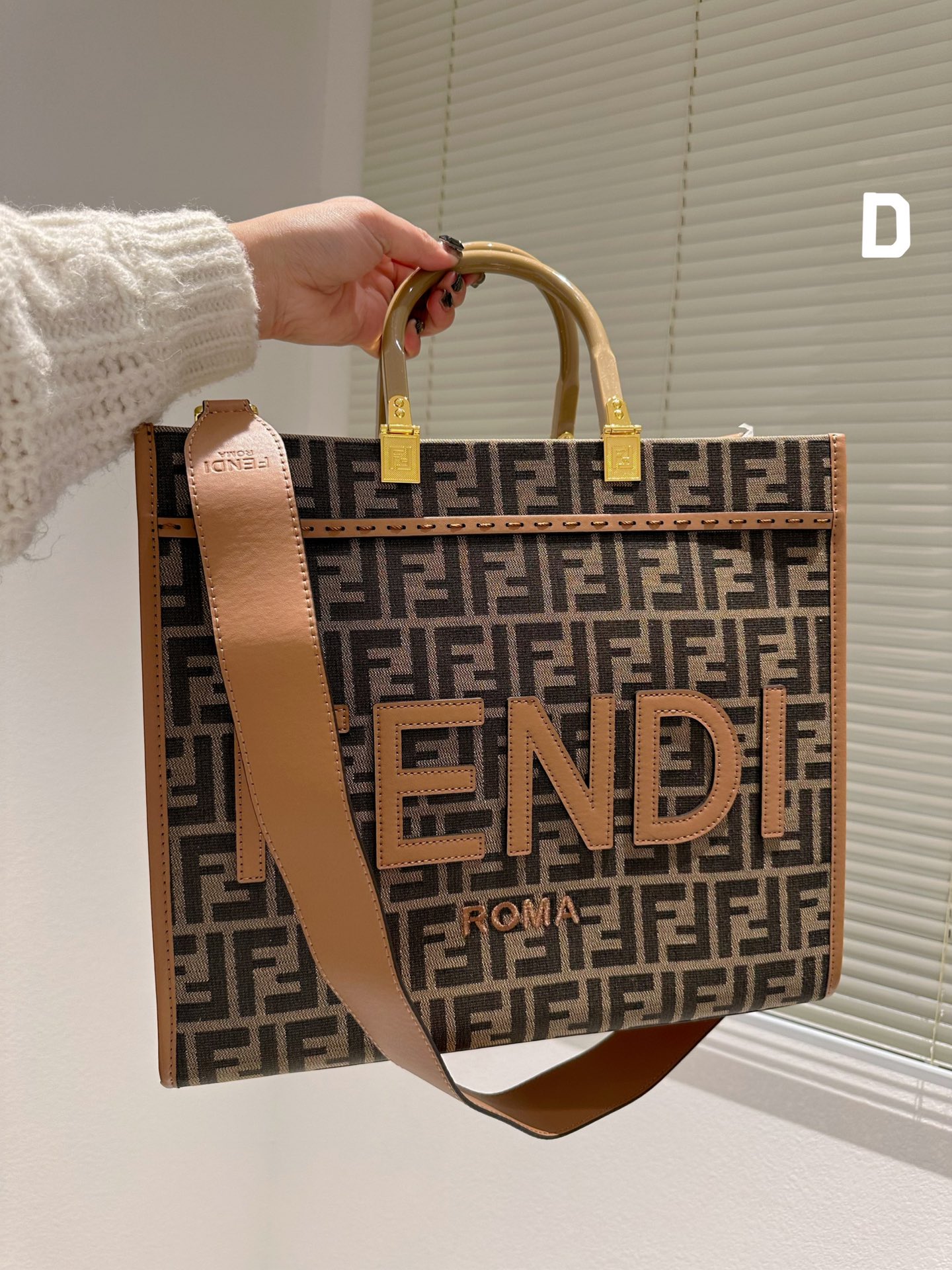 Fendi Sunshine Medium