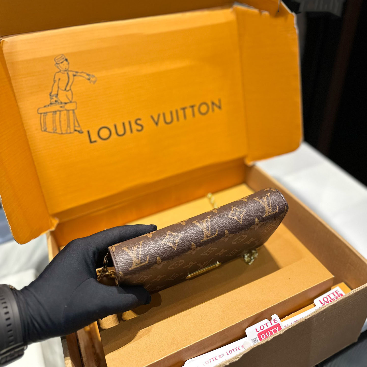 Wallet On Chain Lily