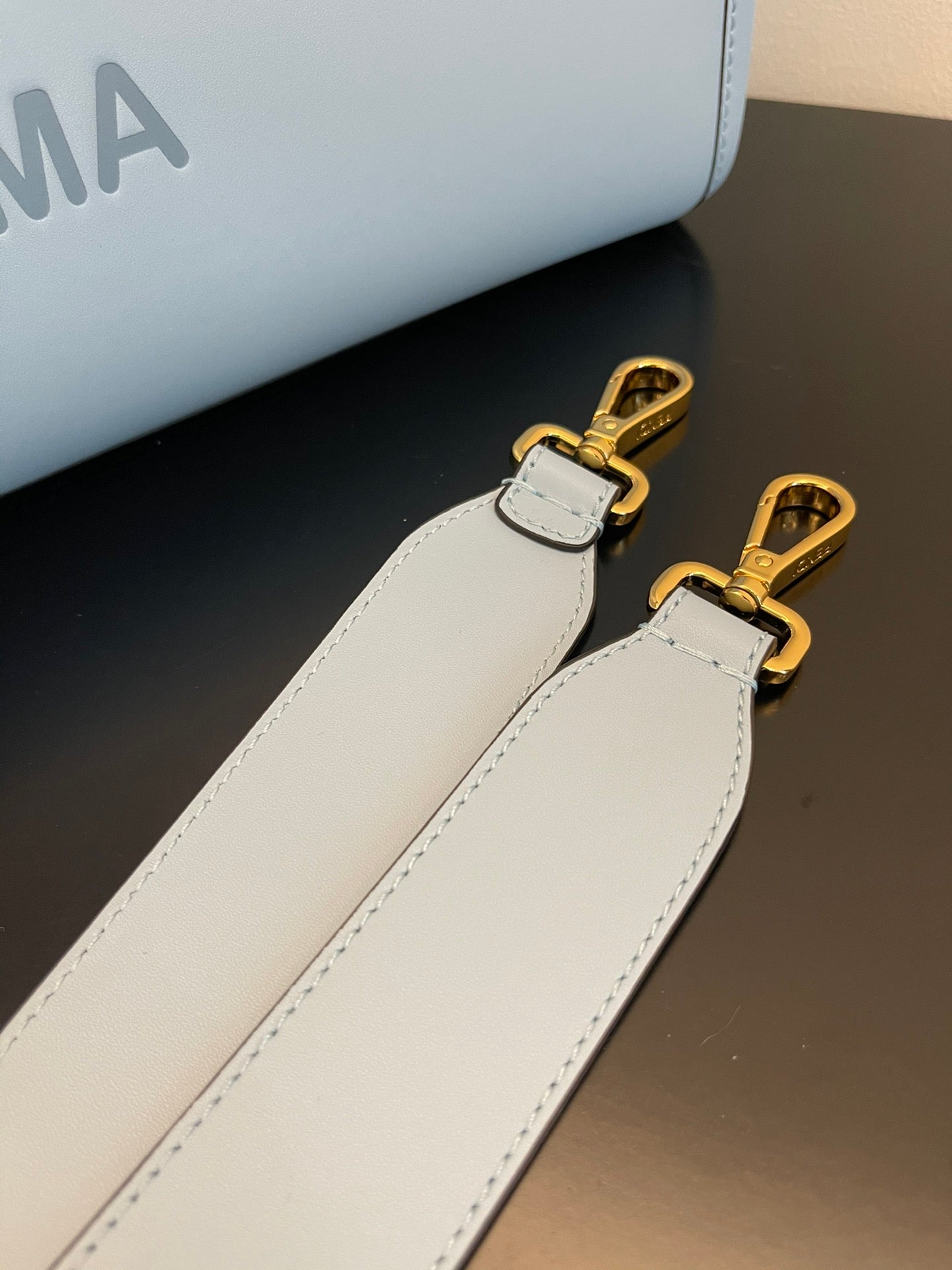 Fendi Sunshine Shopper Meduim Bag