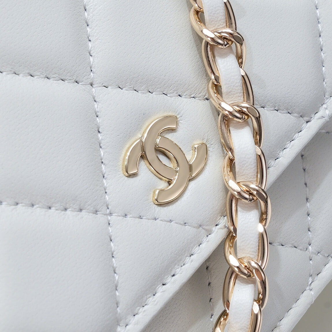 Chanel classic chain wallet