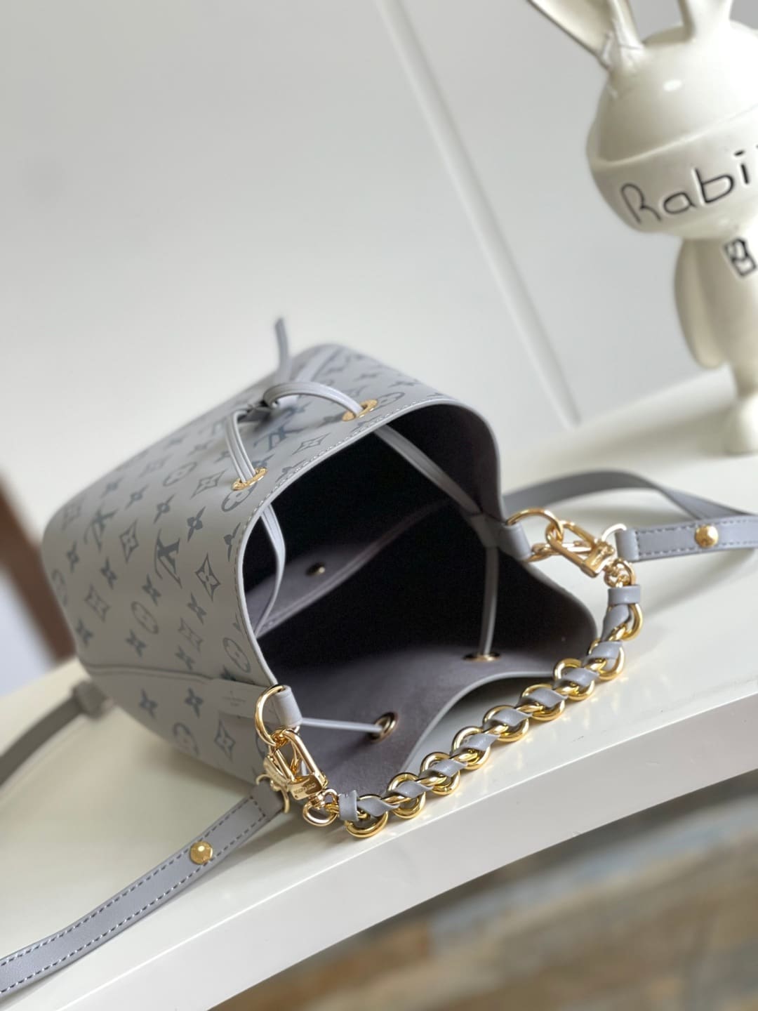 Louis Vuitton M12749 NÉONOÉ BB