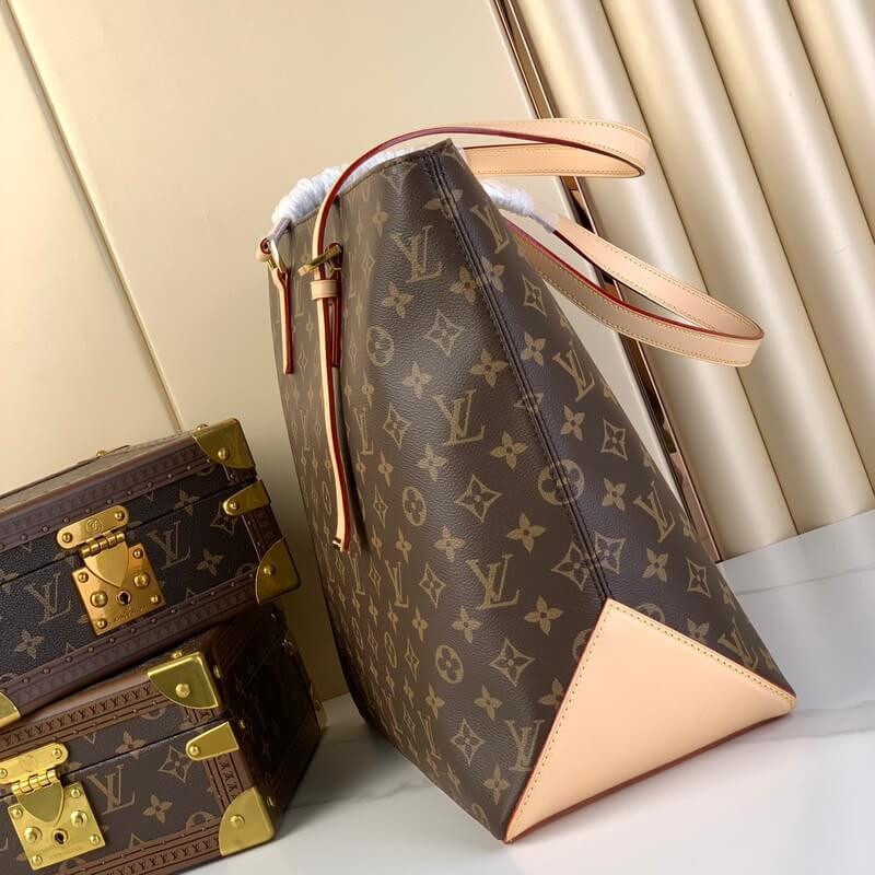 Louis Vuitton Mezzo M47134