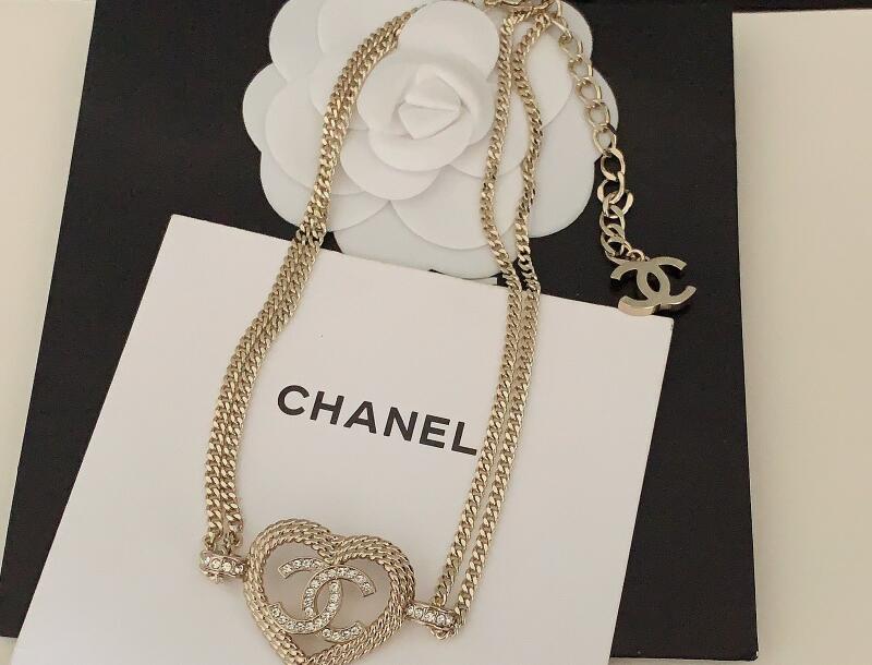 Wheat Heart Peach Heart Hollow Double C Double Chain Necklace