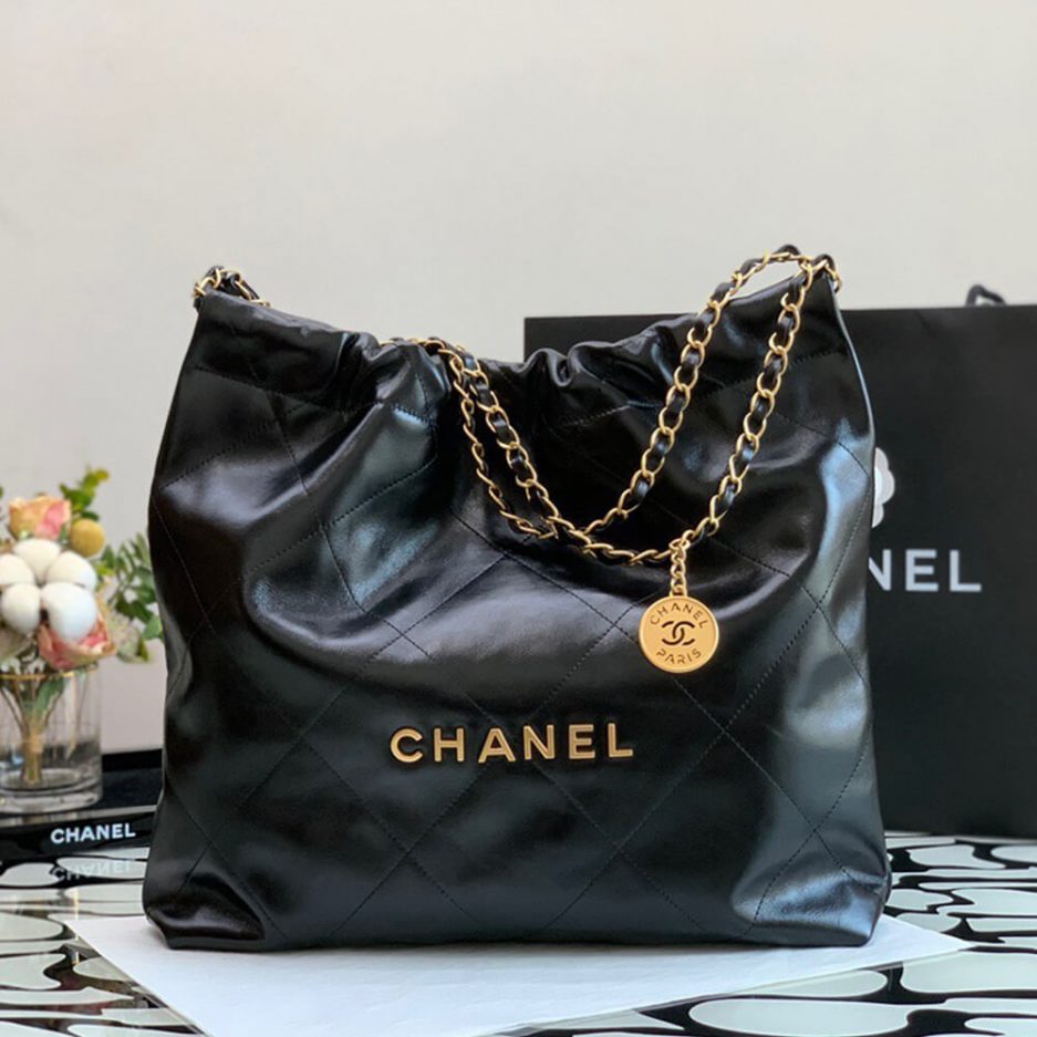 Chanel 22 Small Handbag AS3260