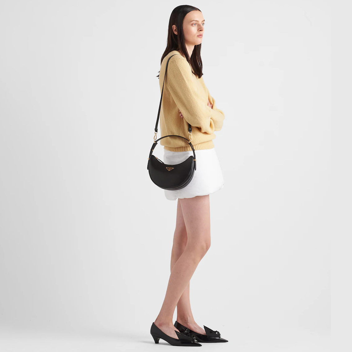 Arque leather shoulder bag