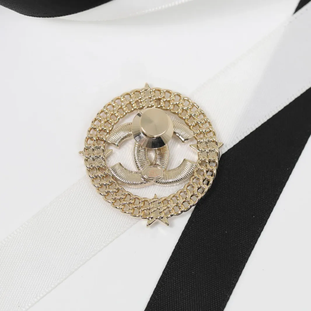 High quality CC brooch