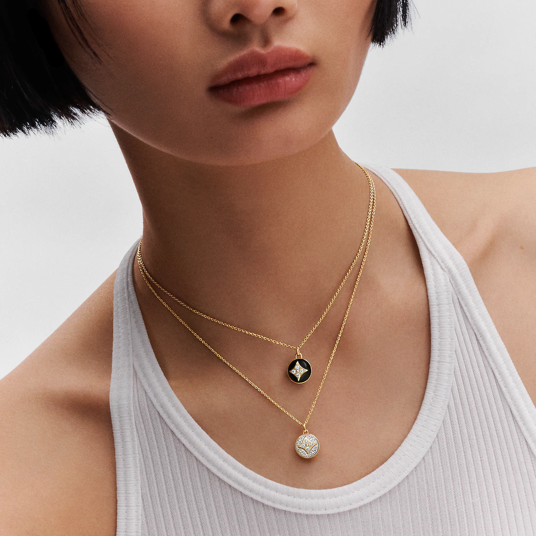 Louis Vuitton B Blossom Pendant, Yellow Gold, White Gold, Onyx And Diamonds