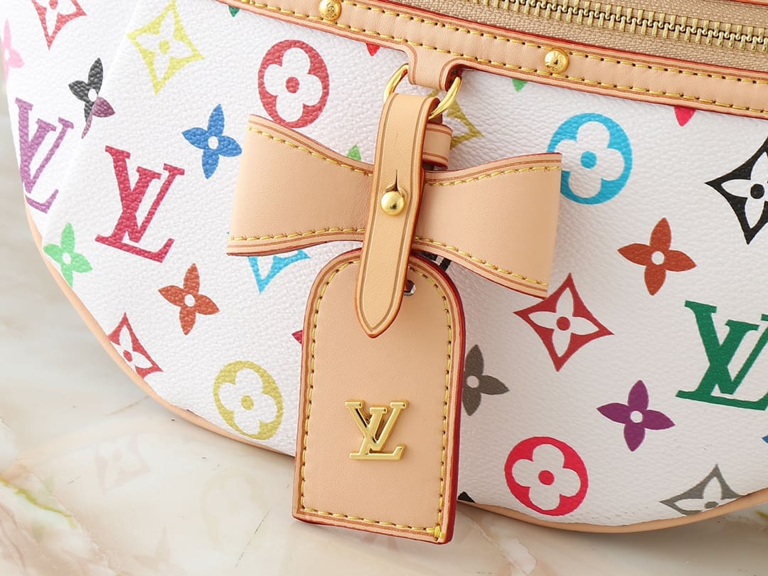 Louis Vuitton M13660 LV X TM High Rise