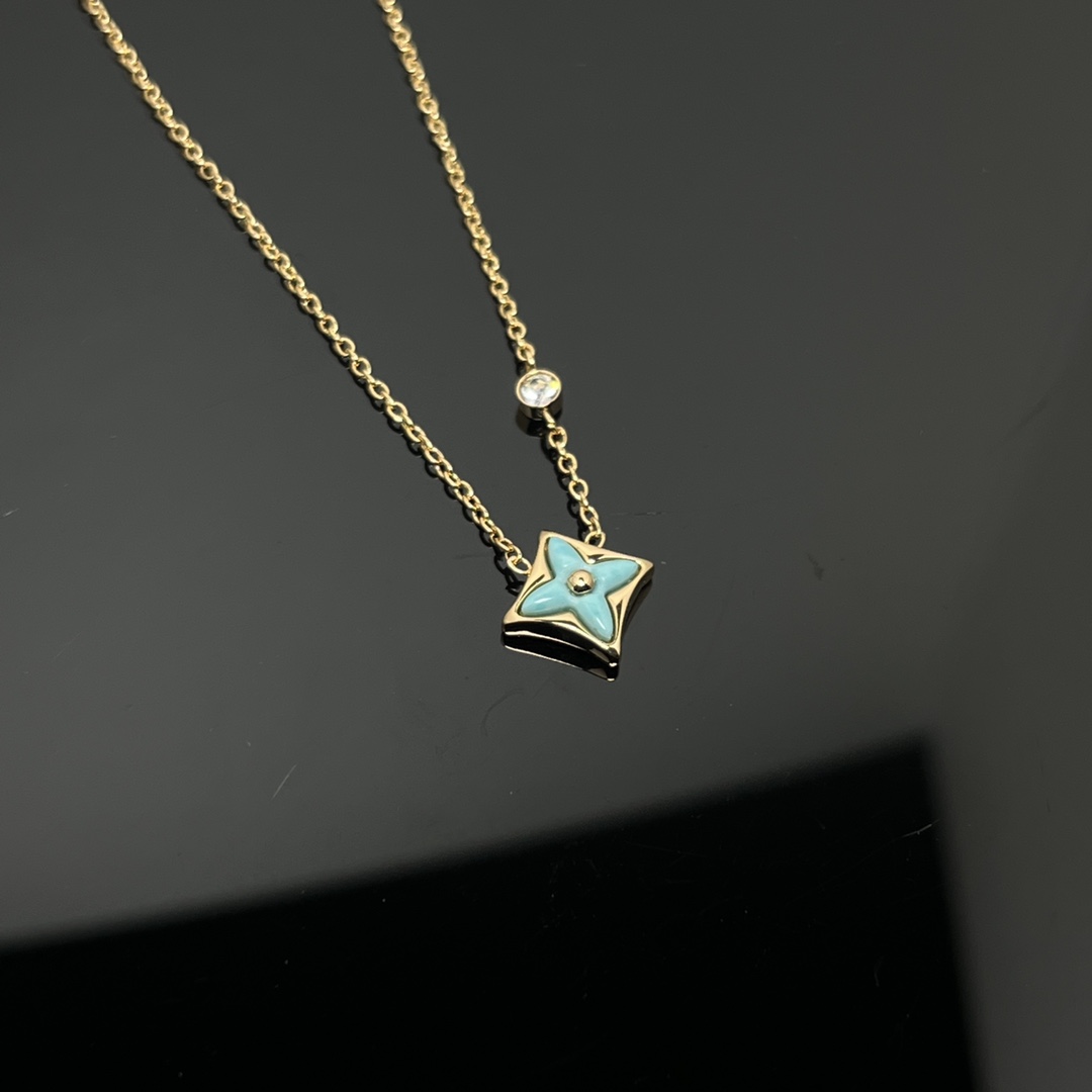Louis Vuitton Color Blossom BB Star Pendant, Yellow Gold, Amazonite and Diamond