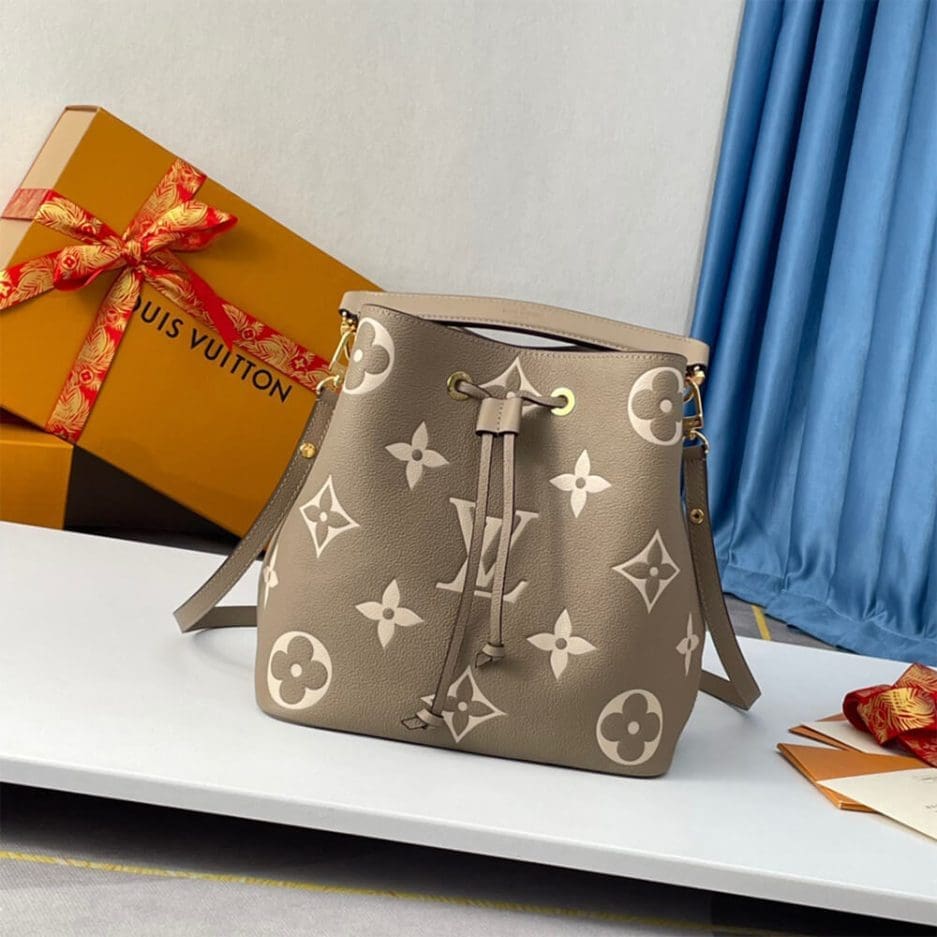 Louis Vuitton M45555 NéoNoé MM