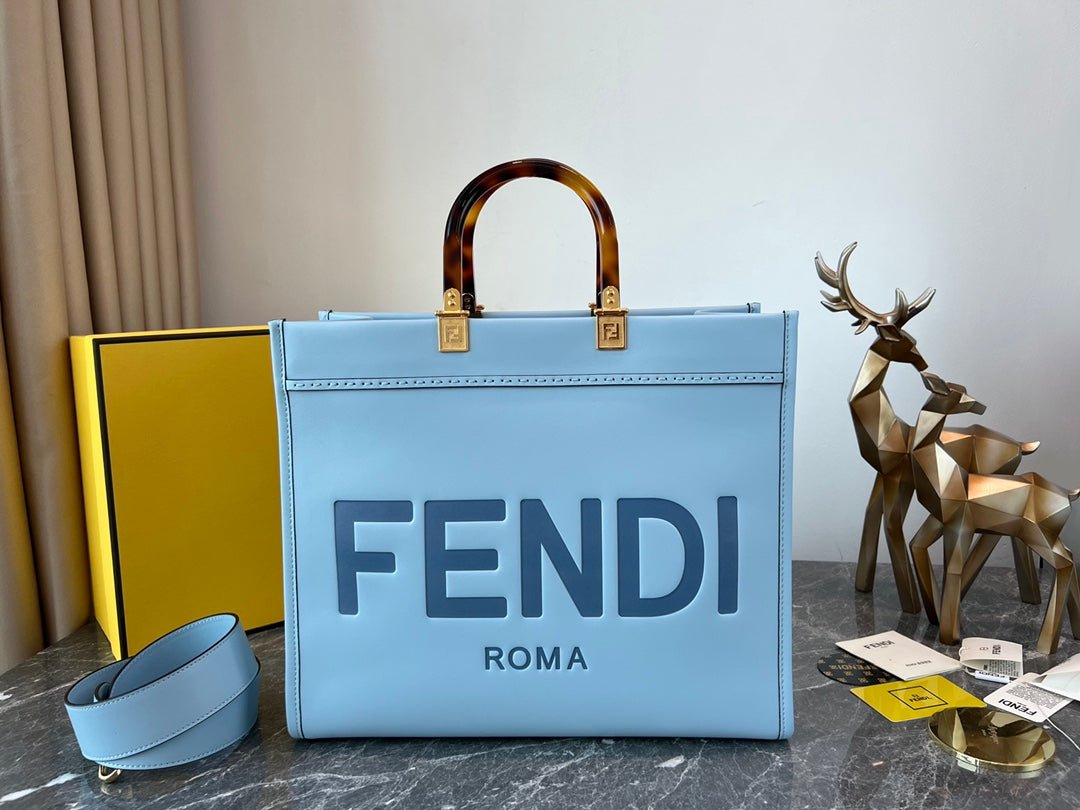 Fendi Sunshine Shopper Medium Bag