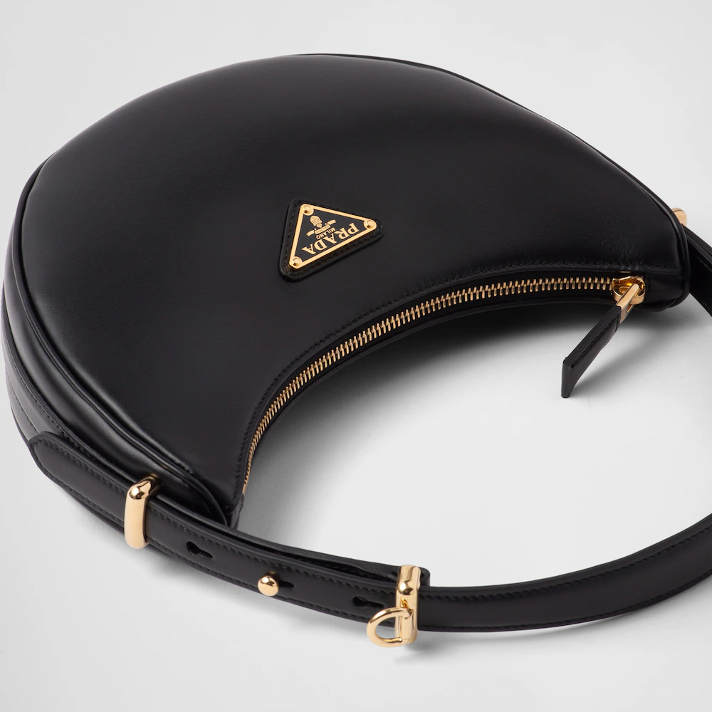 Arque leather shoulder bag