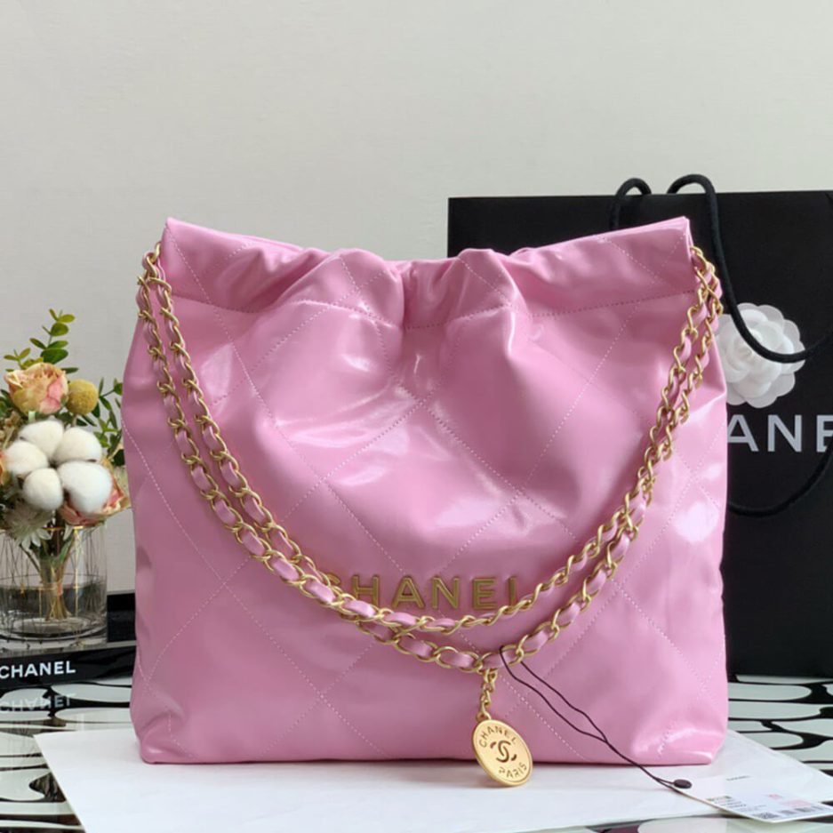 Chanel 22 Small Handbag AS3260