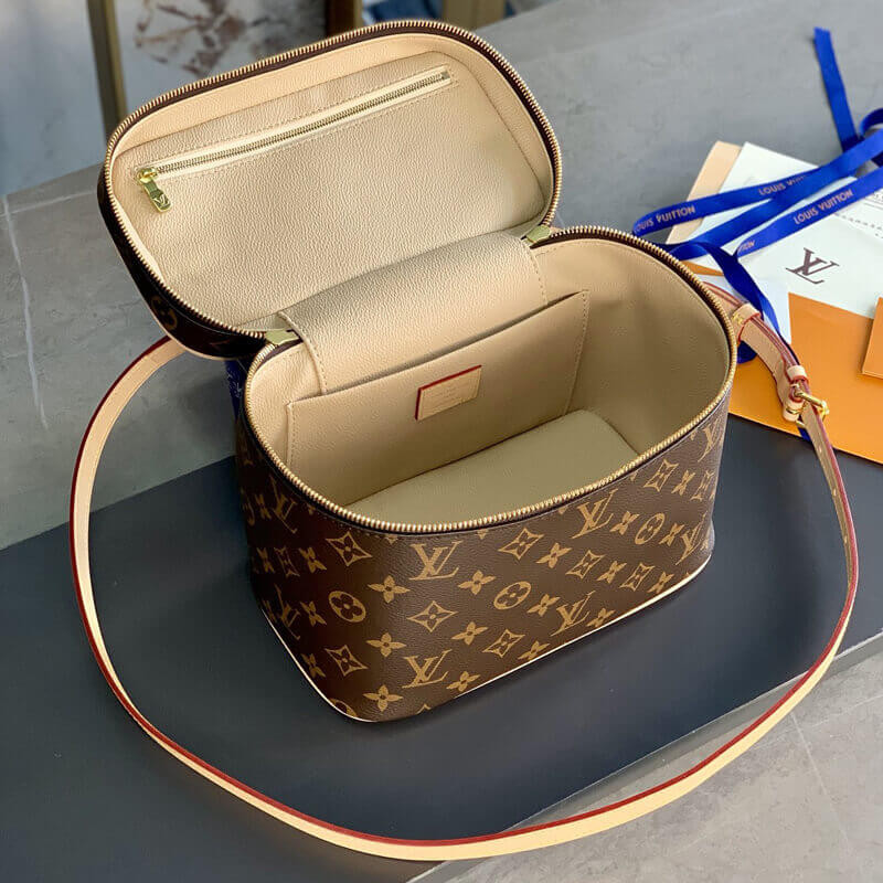 Louis Vuitton Monogram Canvas Nice BB M42265