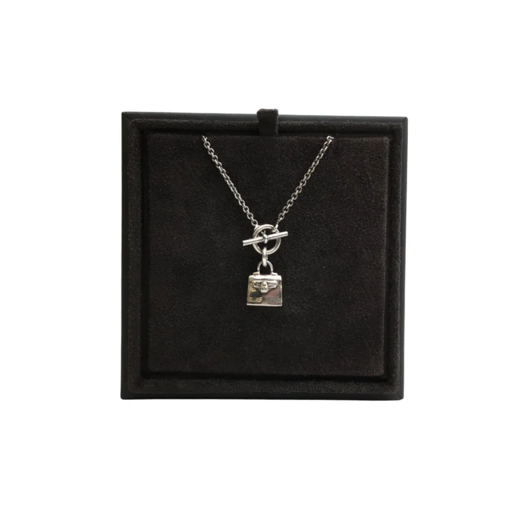 Hermes Amulettes Kelly pendant