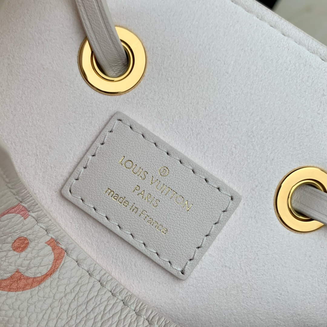 Louis Vuitton M24649 Néonoé BB